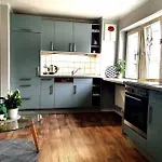 Rostock hautnah erleben - schöne Maisonette 2OG